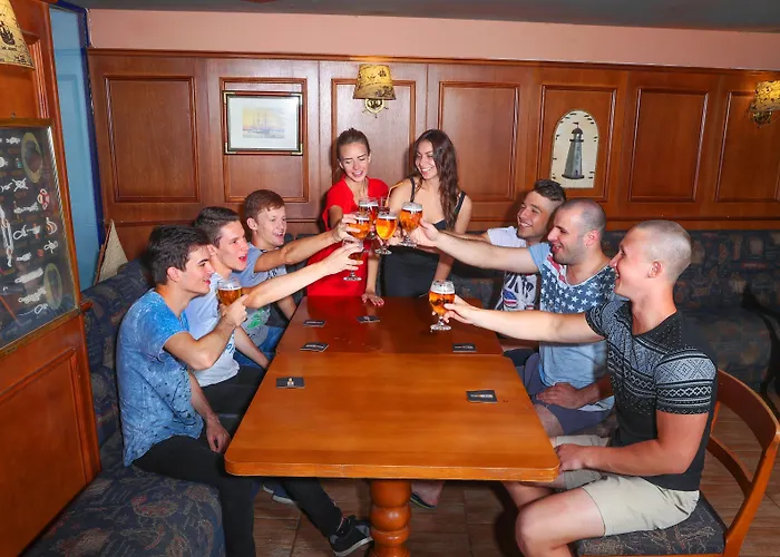 酒店 Chaika 阳光海滩