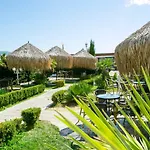 Chaika Отель 3*